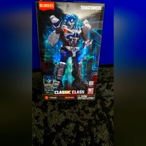 Transformers Classic Class Action Figure mirage